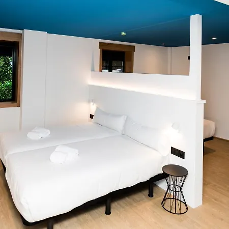 Alameda Santiago 4* סנטיאגו דה קומפוסטלה