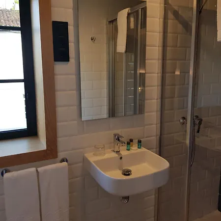 Alameda Santiago בית הארחה סנטיאגו דה קומפוסטלה