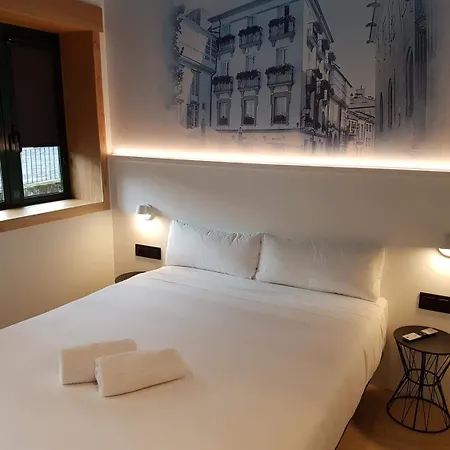 Alameda Santiago 4*