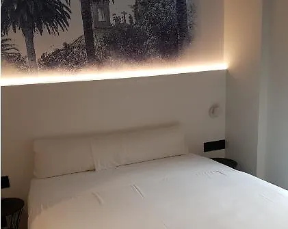 Pensión Alameda Santiago 4*