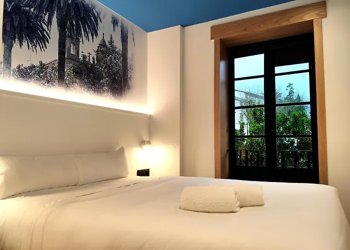 Pensjonat Alameda Santiago 4*