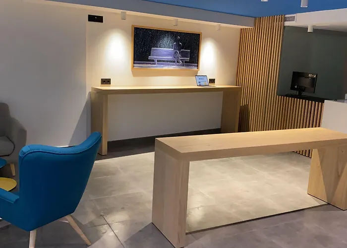 Pensjonat Alameda Santiago 4*